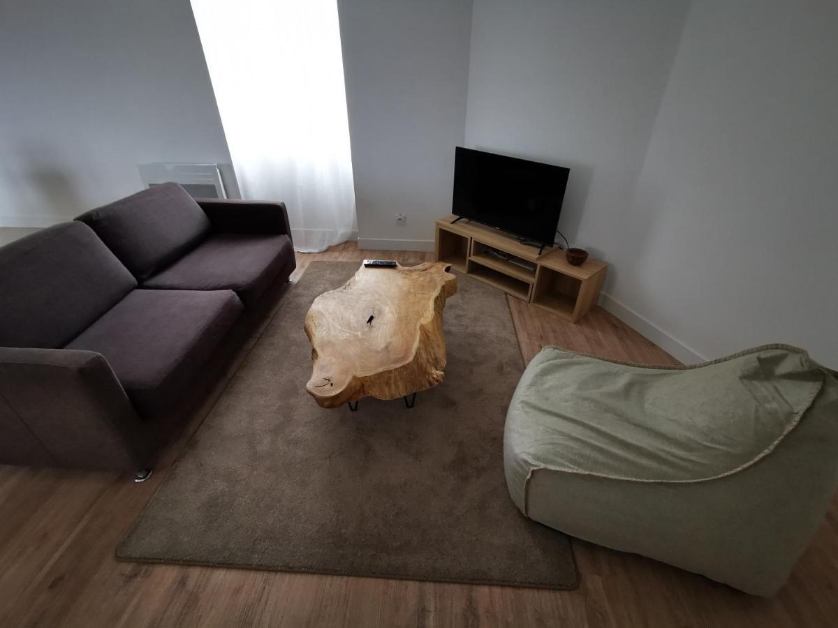 Le Nica Apartment Trelaze Bagian luar foto