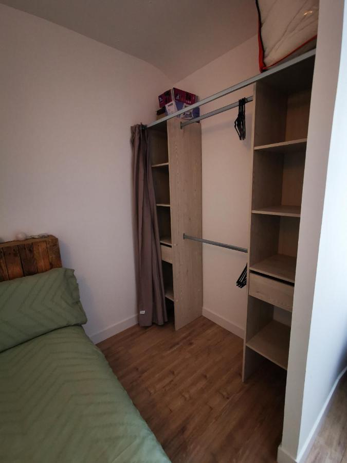 Le Nica Apartment Trelaze Bagian luar foto